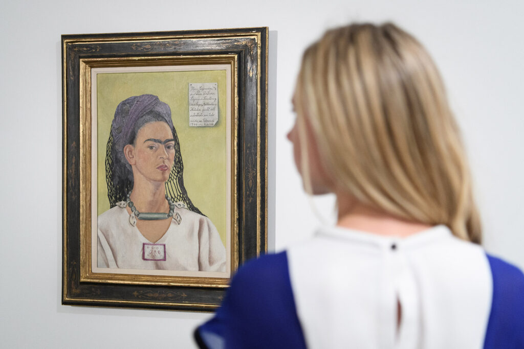 Frida Kahlo está mais popular do que nunca. E isso se reflete em novas exposições